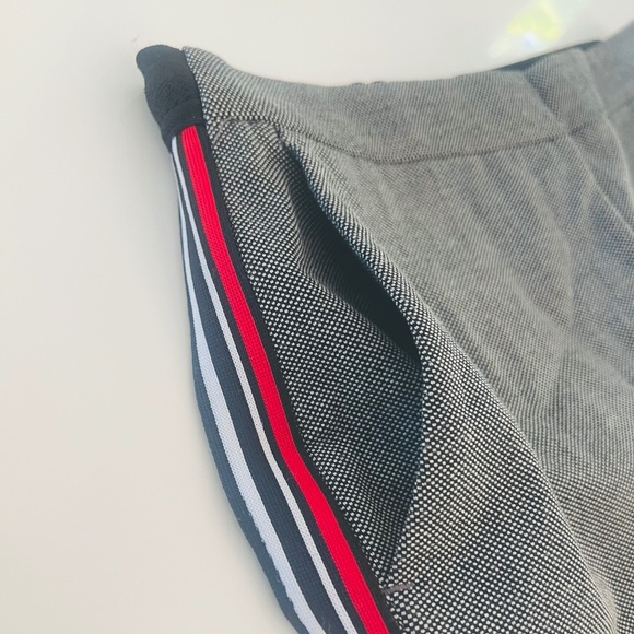 ZARA Perfect Gray Texture Red White & Black Striped Slim-Leg Pants - SO CHIC! - Picture 4 of 10